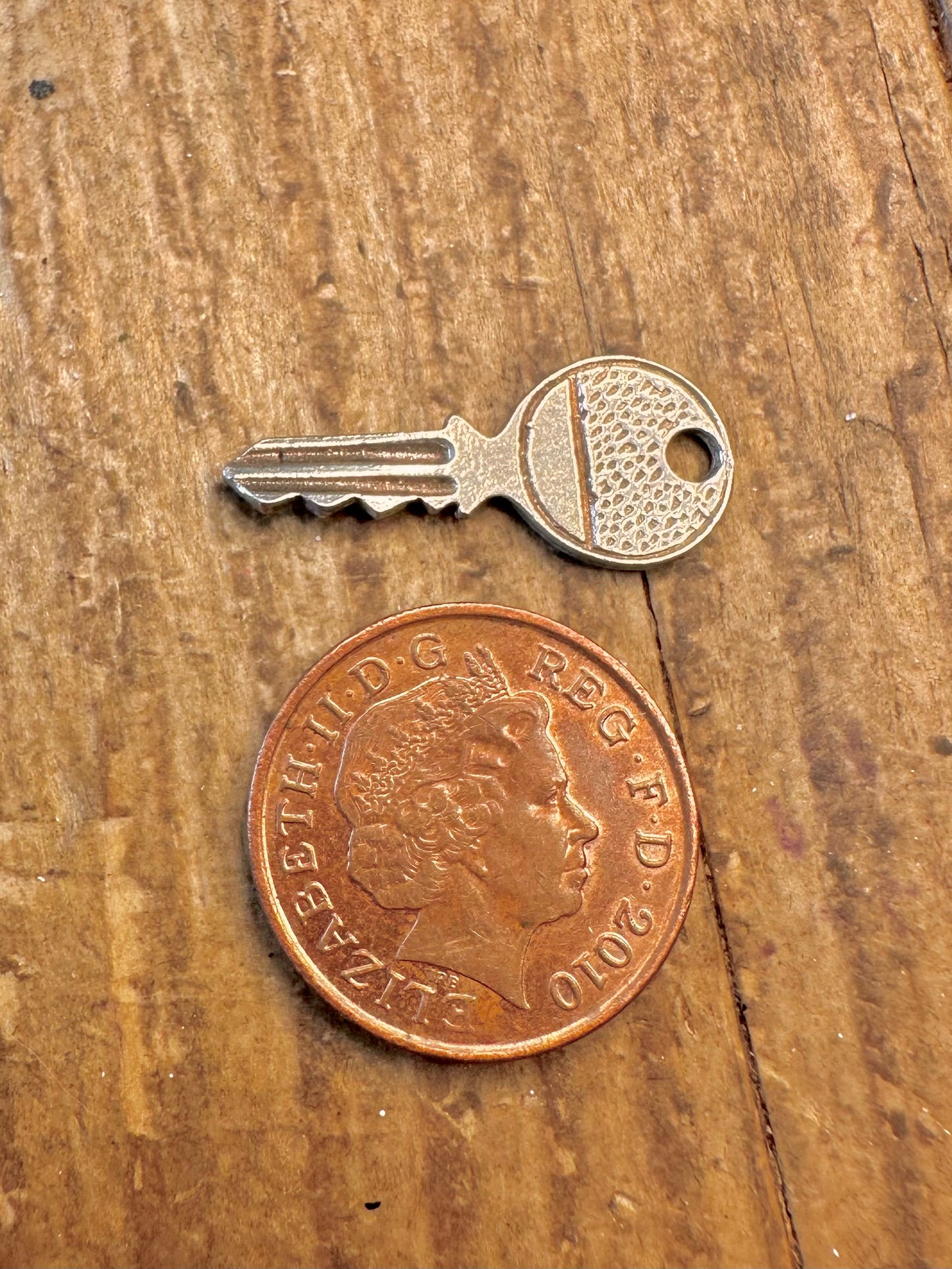 Yale Textured Key 925 Sterling Silver Charm Pendant