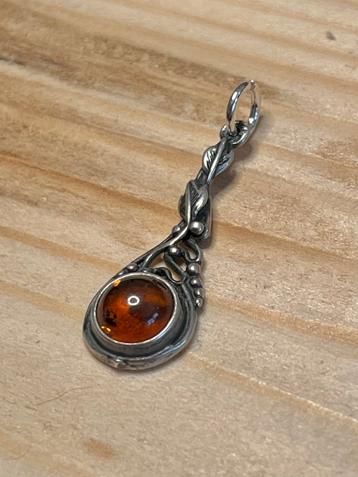 Amber Long Leaf 925 Sterling Silver Pendant