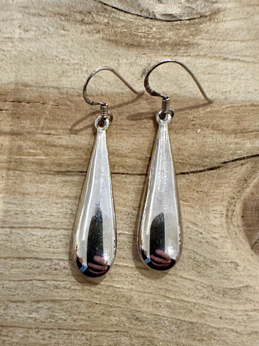 Modern Tear Drop Dangle 925 Silver Earrings