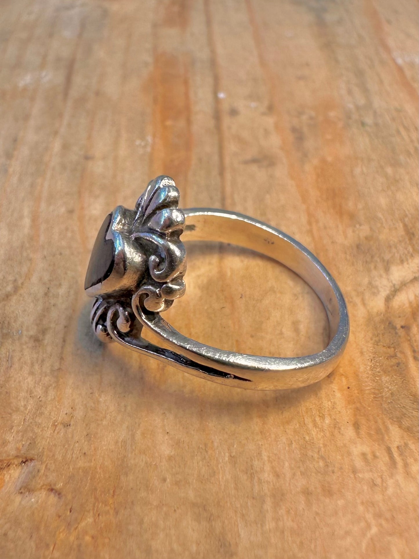 Black Heart Ornate 925 Sterling Silver Size J1/2 Ring