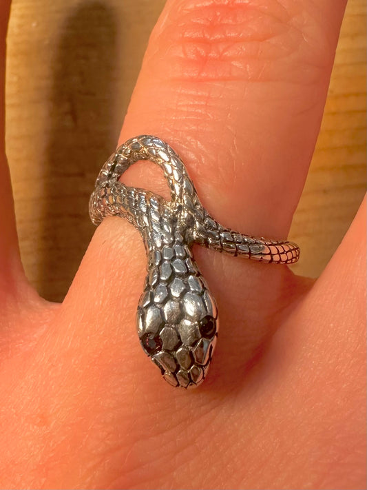 Vintage Snake Garnet Eyes 925 Silver Size Q Ring