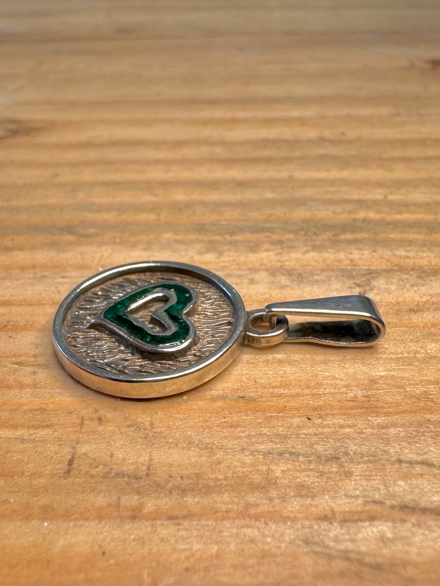 Heart Green Inlay Circle 925 Sterling Silver Pendant