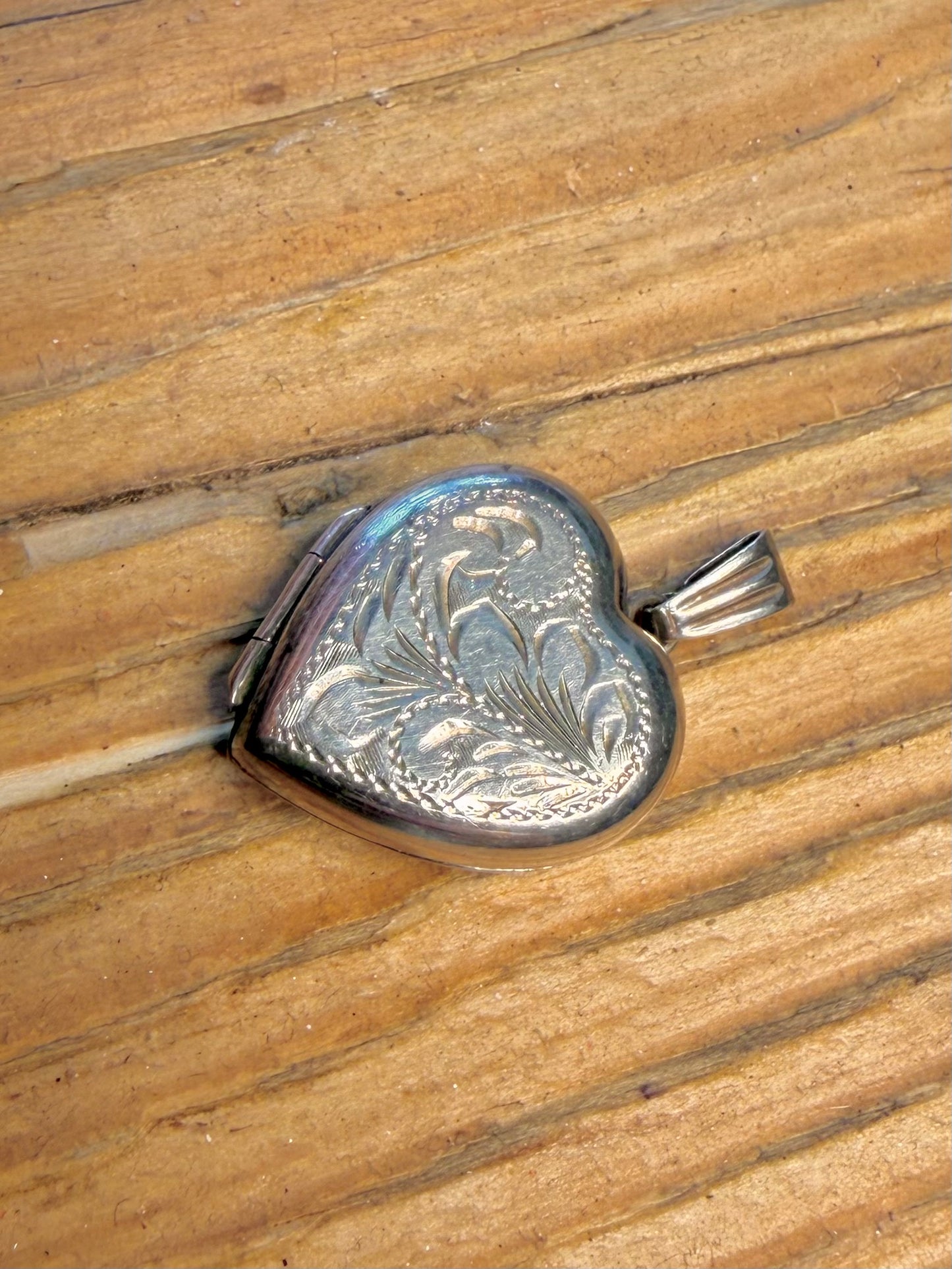 Heart Engraved 1983 Hallmarked Locket 925 Sterling Silver Pendant