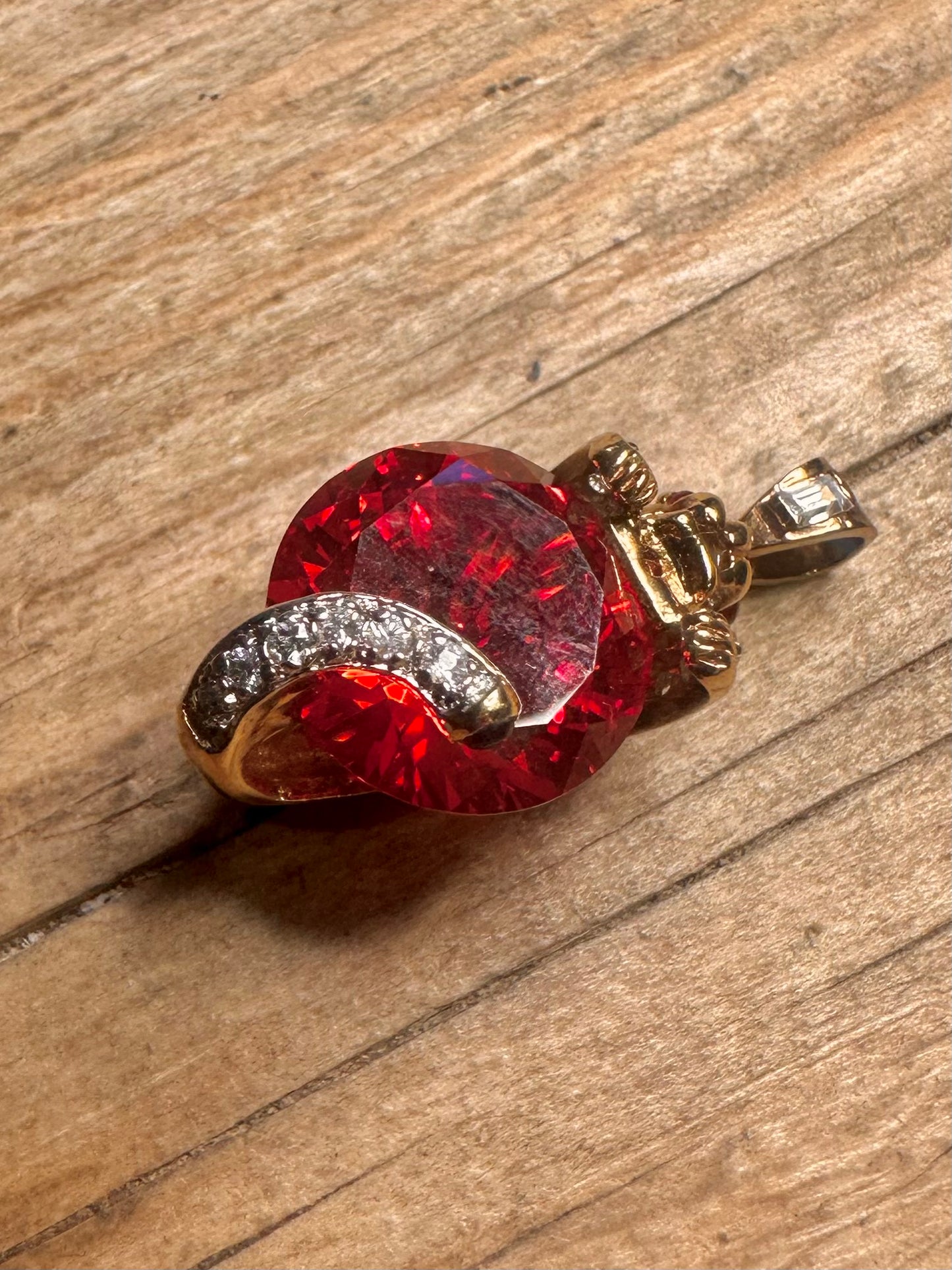 Moderner Tiger Rot und Weiß Stein Gold auf 925er Sterlingsilber Anhänger