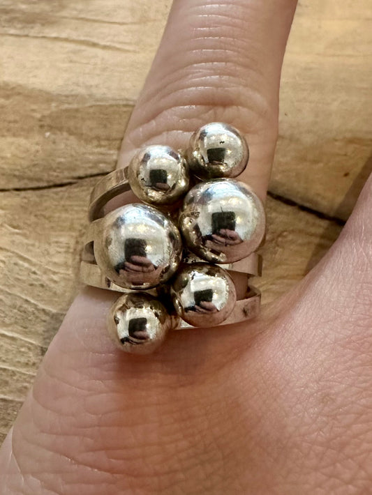 Abstract Chunky Ball Cluster 925 Silver Size O Ring