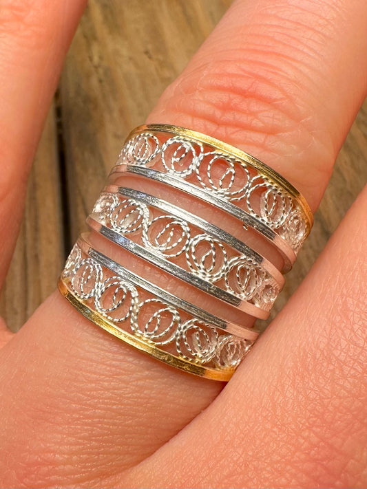 Modern Filigree Gold and 925 Sterling Silver Size O Ring