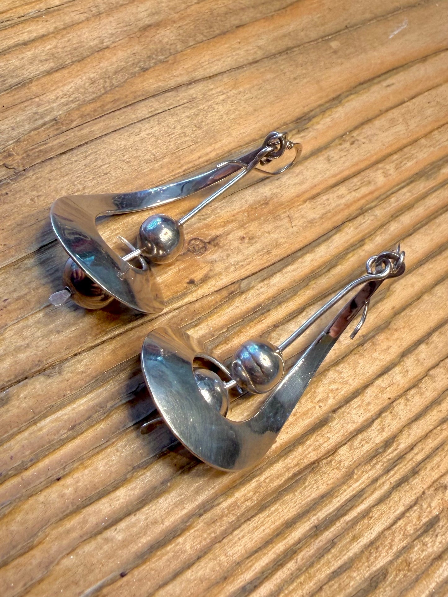 Modernist Swirl Ball 925 Sterling Silver Earrings