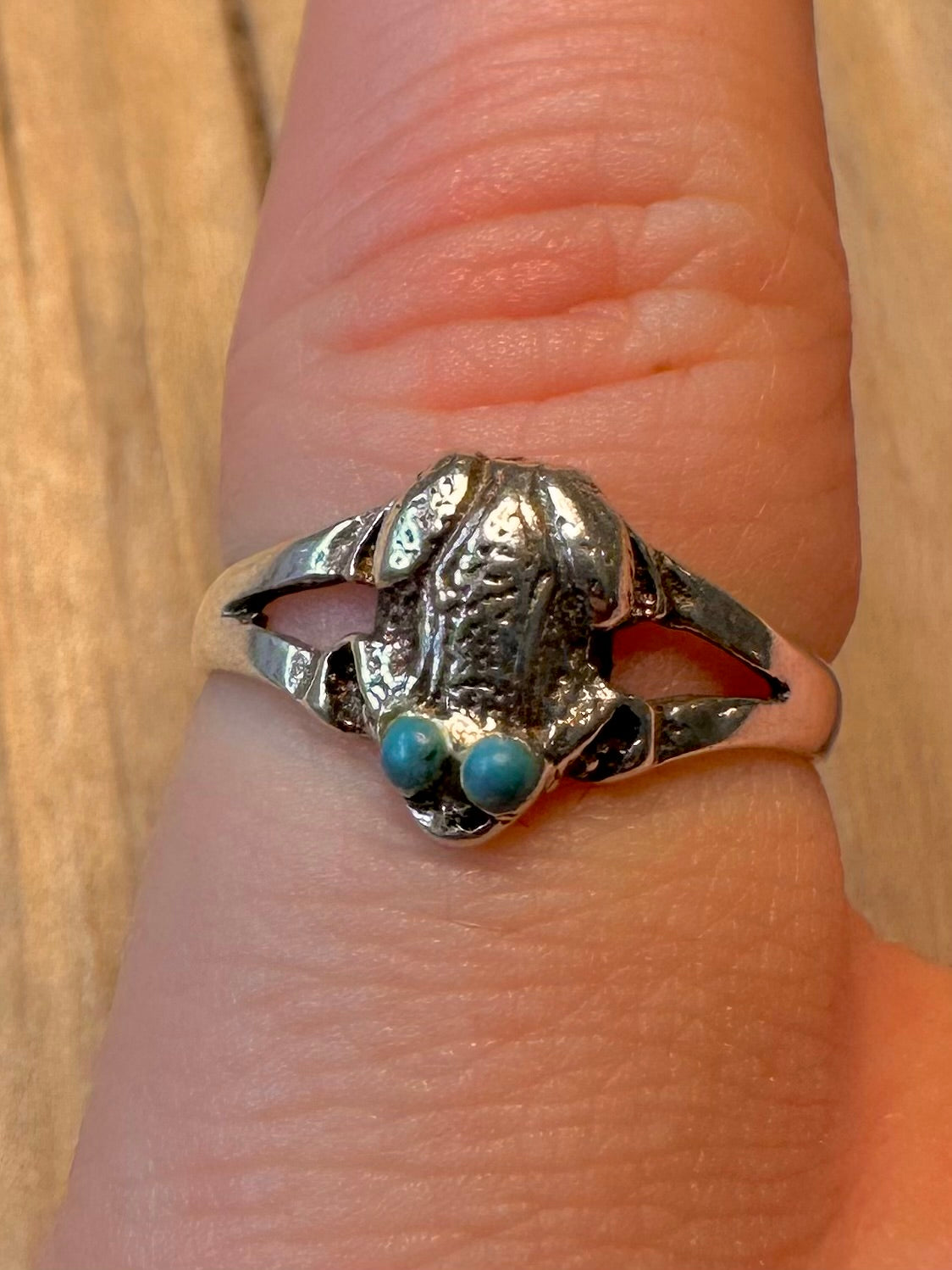 Vintage Frog Blue Eyes 925 Silver Size L Ring