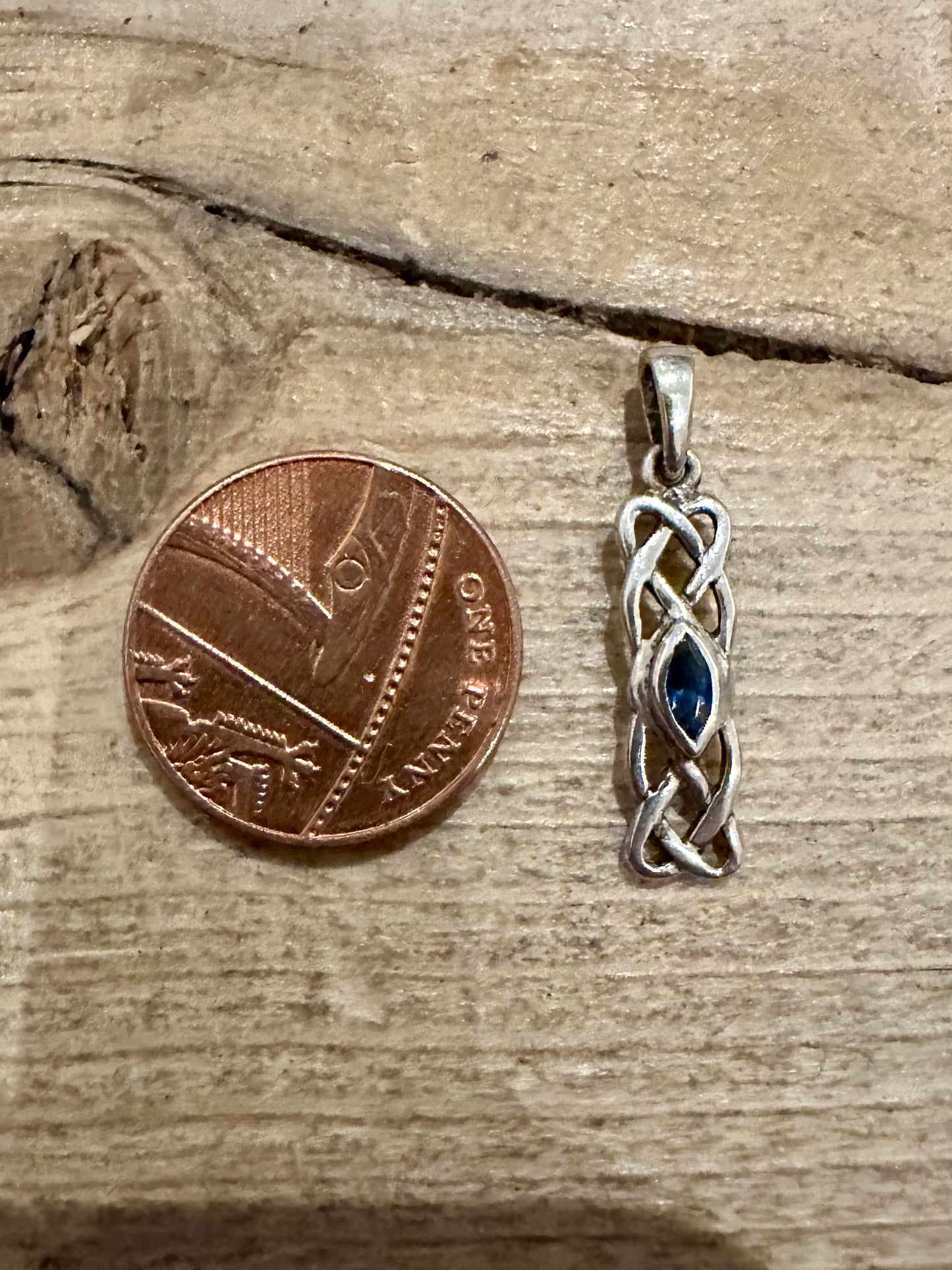 Vintage Celtic Rectangle Blue Stone 925 Silver Pendant