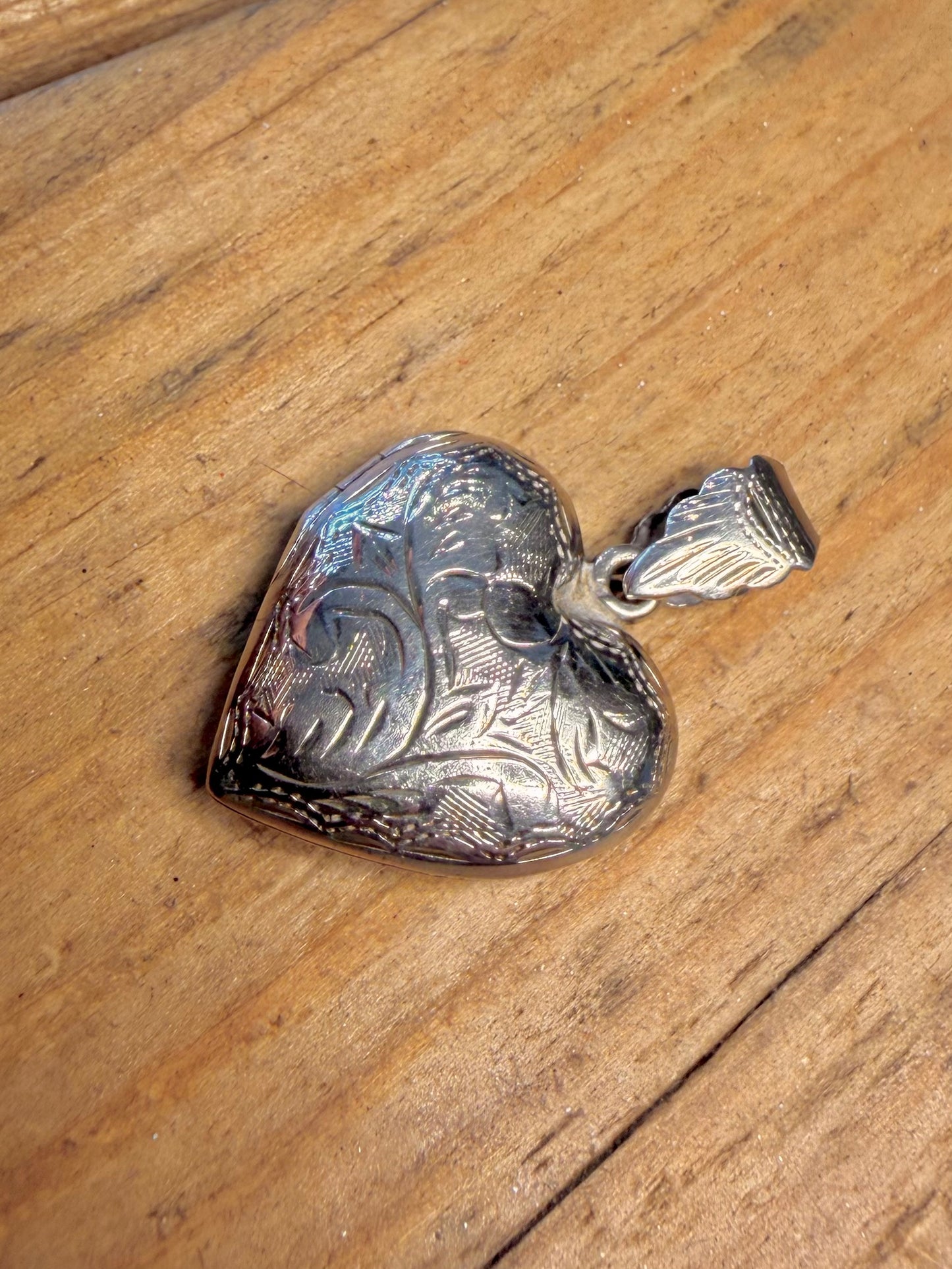 Heart Floral Engraved Locket 925 Sterling Silver Pendant