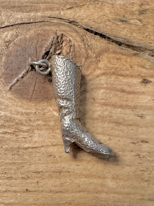 Vintage Textured Boot 925 Silver Charm Pendant