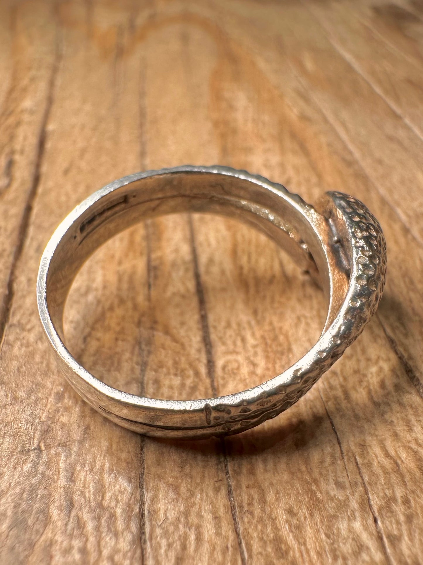 Vintage 1986 Snake Garnet Eyes 925 Sterling Silver Size R Ring