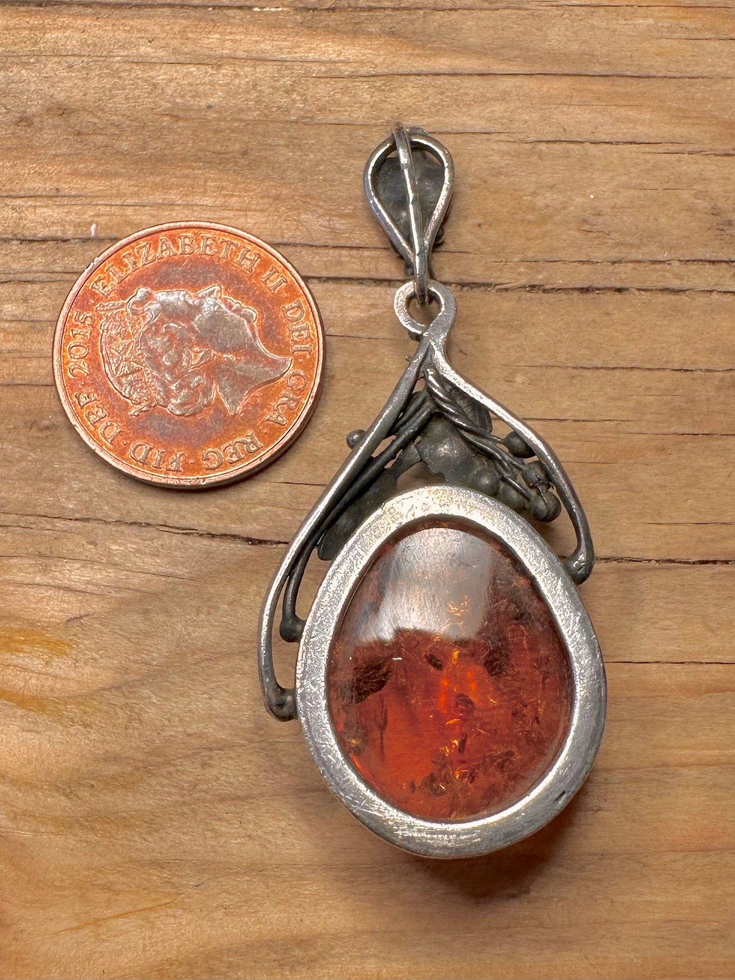 Vintage 1994 Amber Grape Leaf Design 925 Sterling Silver Pendant