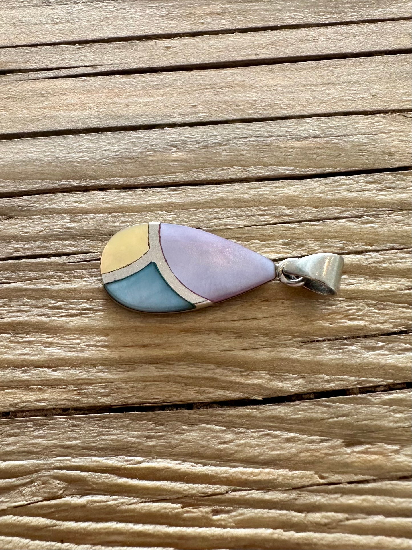 Vintage Coloured Mother of Pearl 925 Silver Pendant