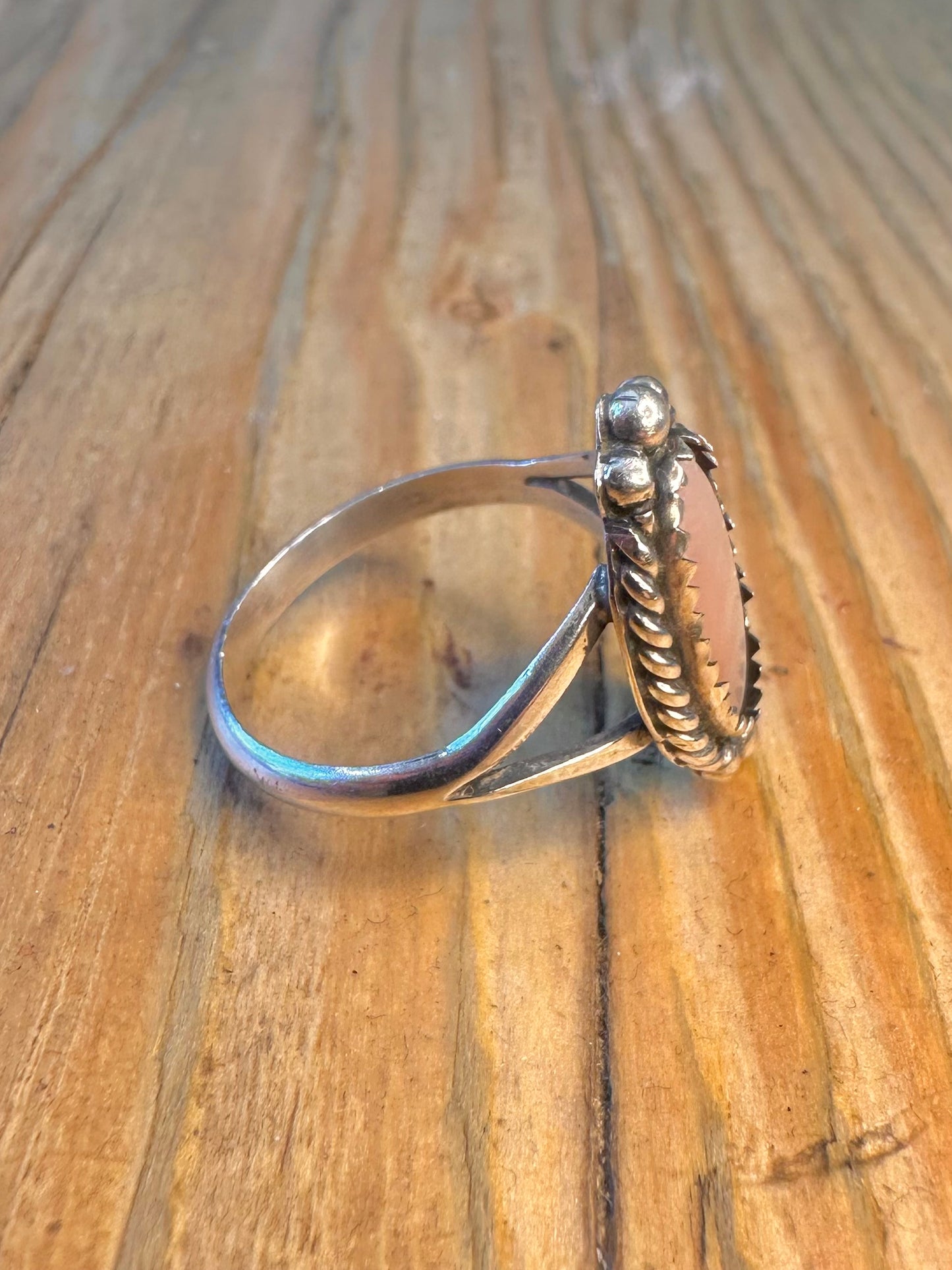 Navajo Pink Mother of Pearl Braided Rope Setting 925 Sterling Silver Maker D Size R Ring