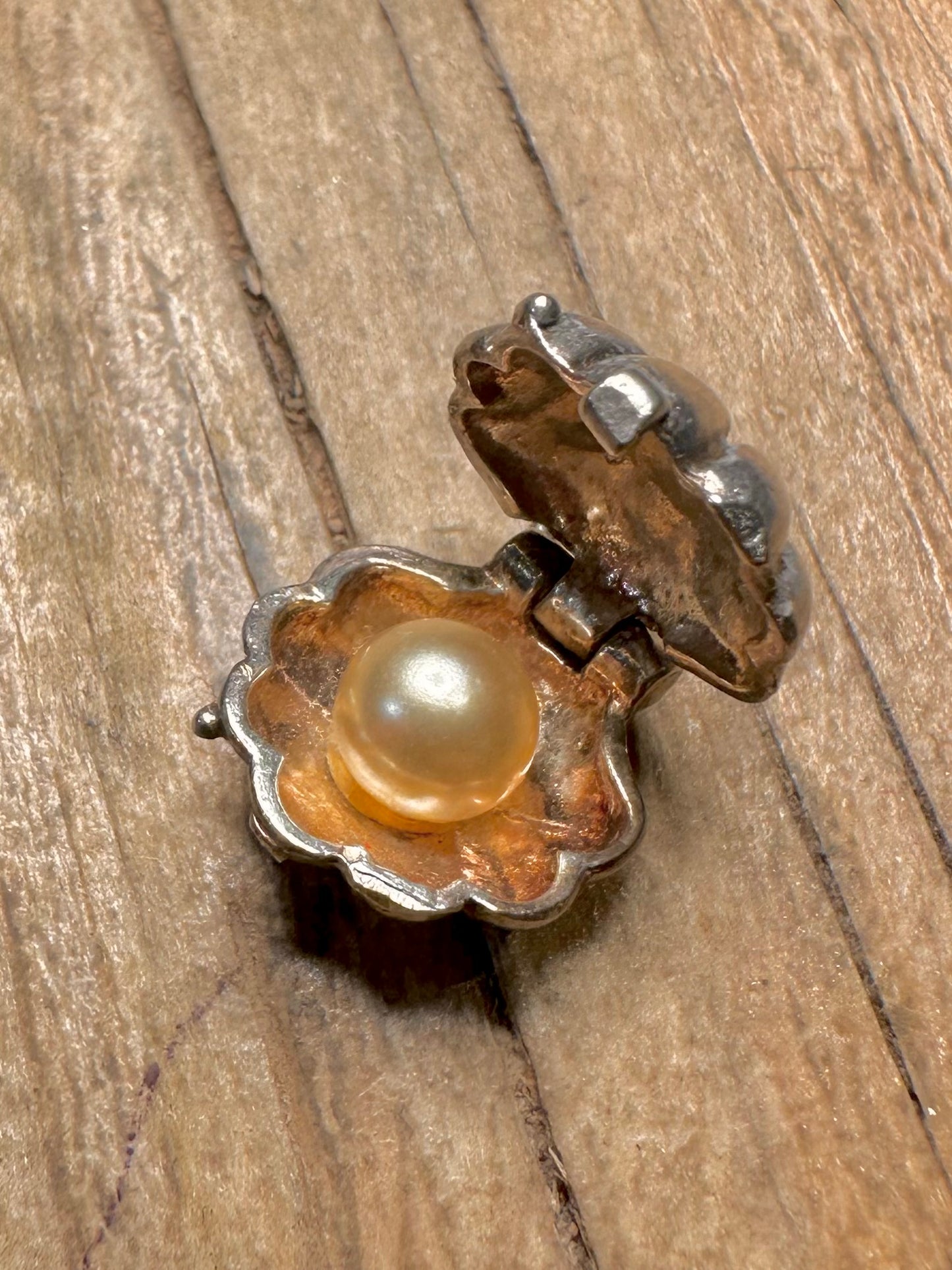 Vintage Shell with Pearl 925 Sterling Silver Charm Pendant