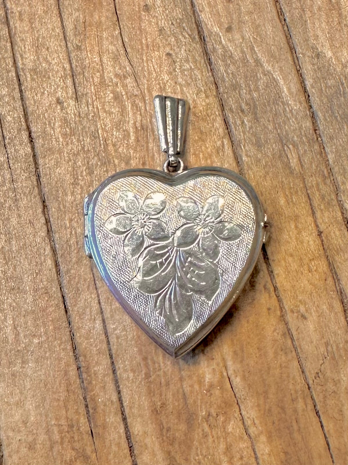 Georg Jensen Ltd. Blumenverziertes Herz 925 Sterling Silber Medaillon-Anhänger