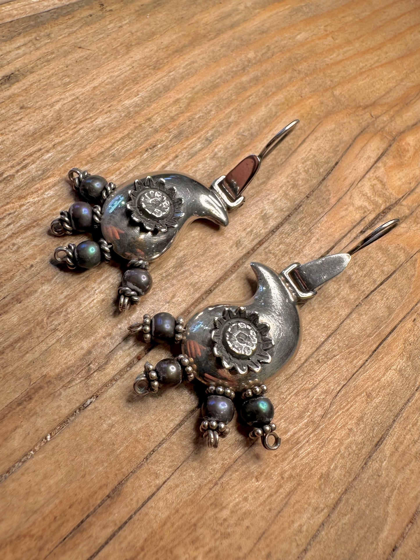 Vintage Boho Floral Dark Pearl 925 Sterling Silver Earrings