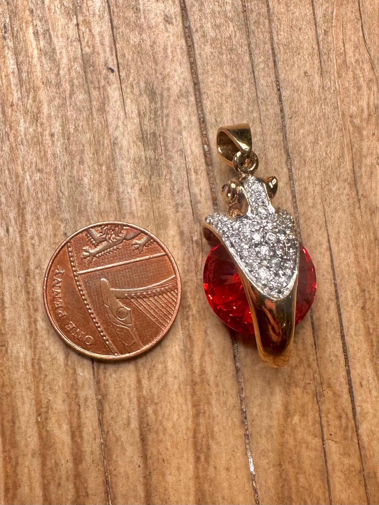 Moderner Tiger Rot und Weiß Stein Gold auf 925er Sterlingsilber Anhänger