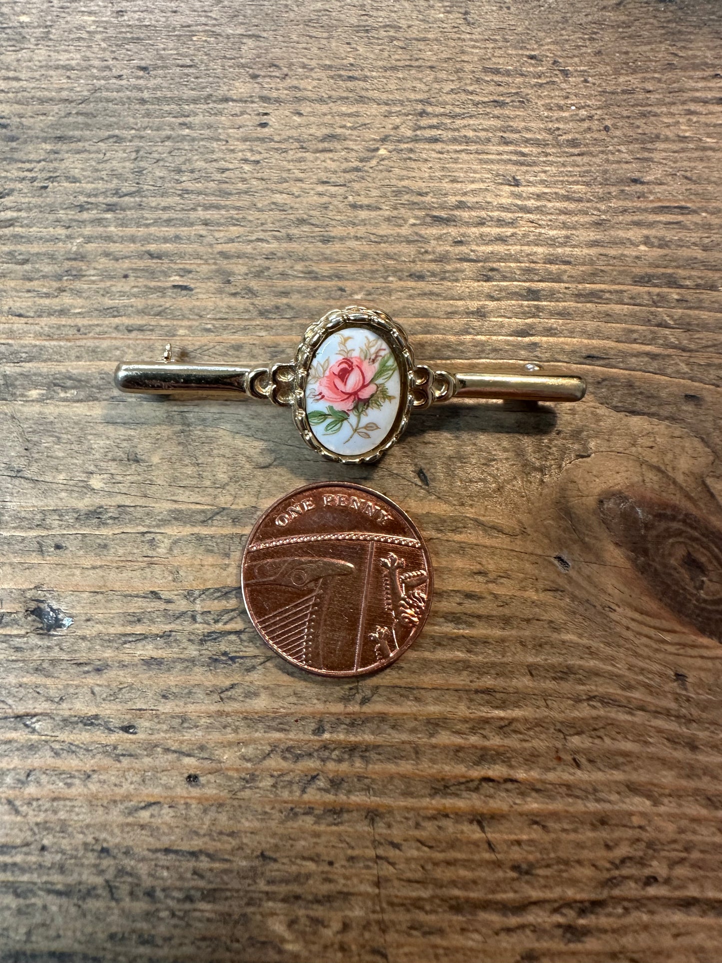 Vintage Rose Bar Costume Brooch