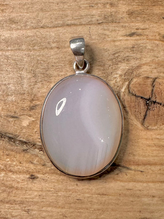 Vintage Pink Natural Oval 925 Silver Pendant