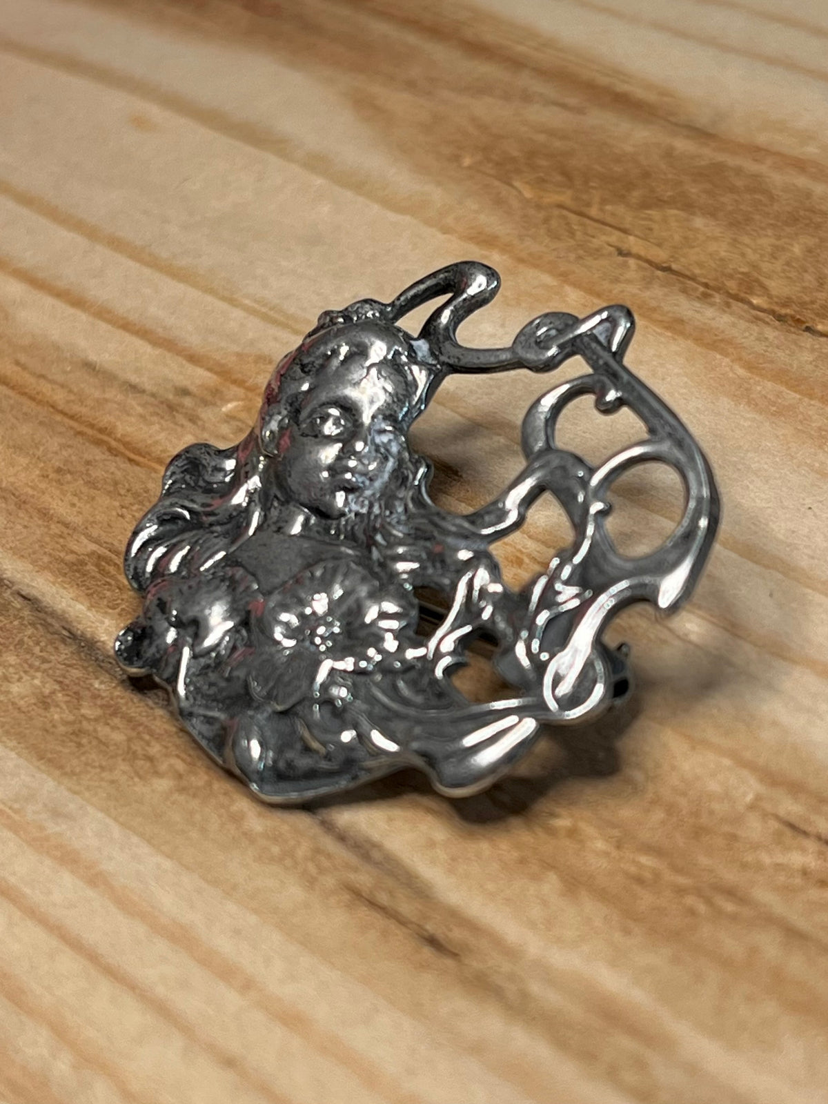 Art Nouveau Flower Girl Birmingham 925 Sterling Silver Brooch