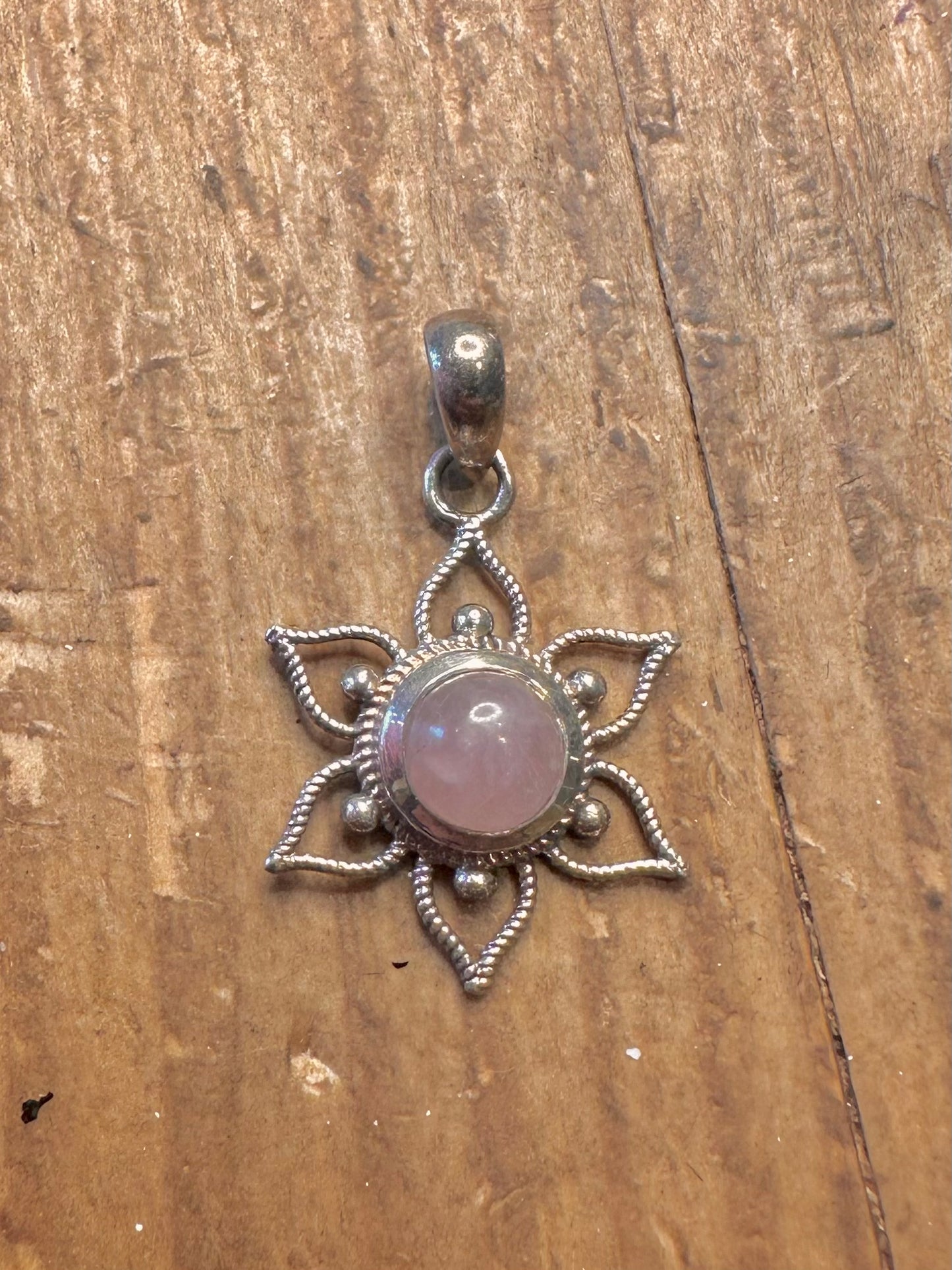 Rose Quarts Floral 925 Sterling Silver Pendant