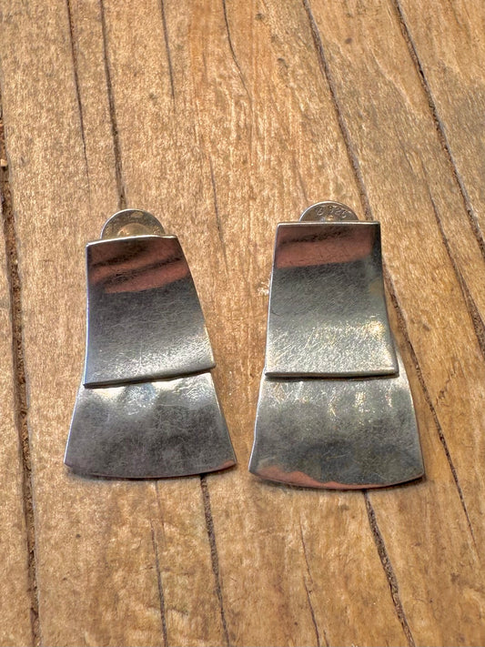 Modernist Wavy Hammered 925 Sterling Silver Earrings