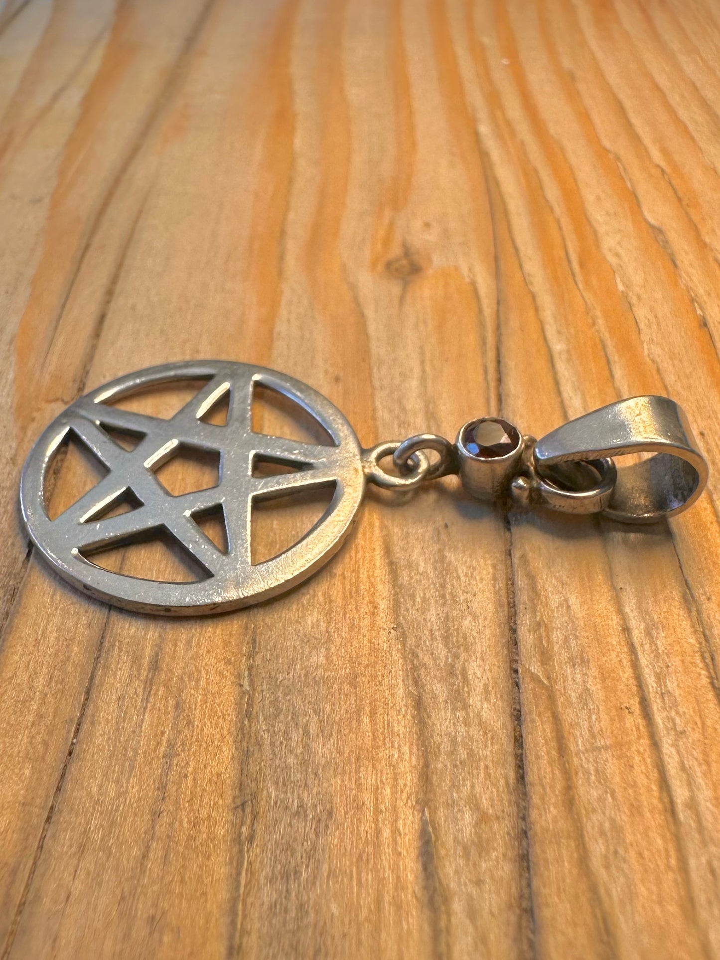 Vintage Pentagram Garnet Stone 925 Sterling Silver Pendant
