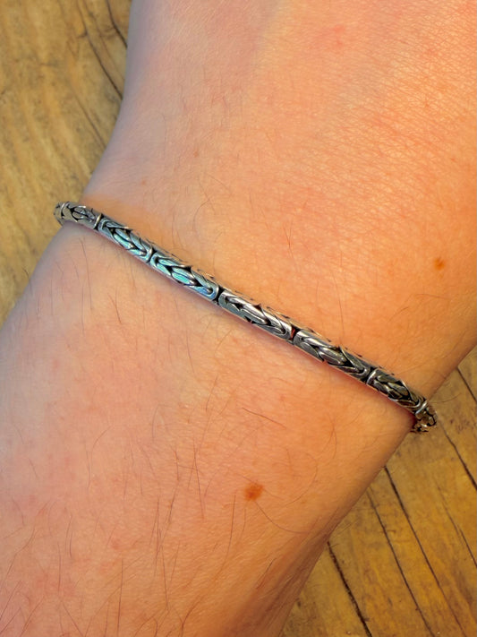 Byzantine Link Hook Clasp 925 Sterling 7.5 inch Bracelet