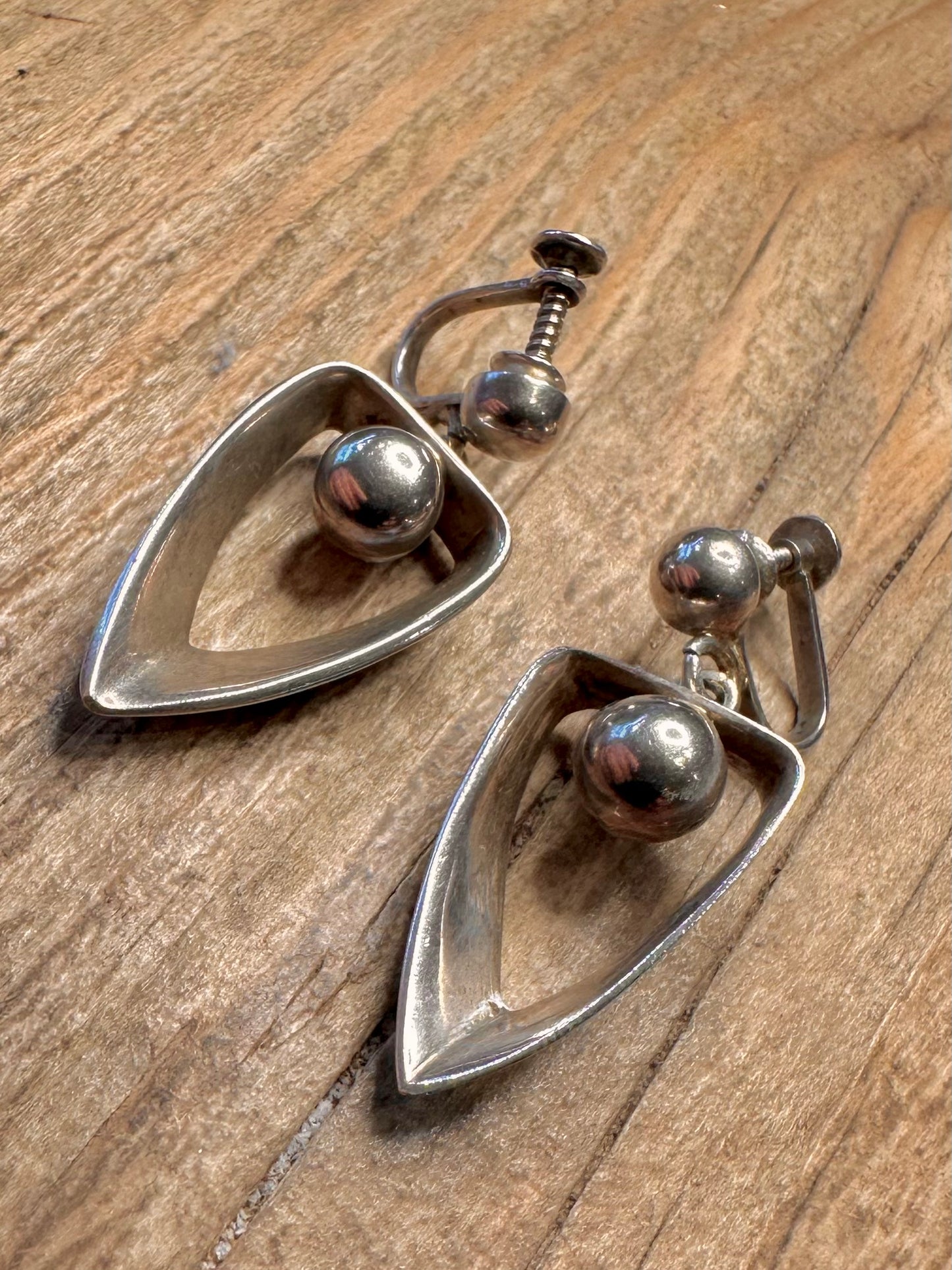 Vintage Rancho Alegre Miguel Martinez Modernist Screw On 925 Sterling Silver Earrings