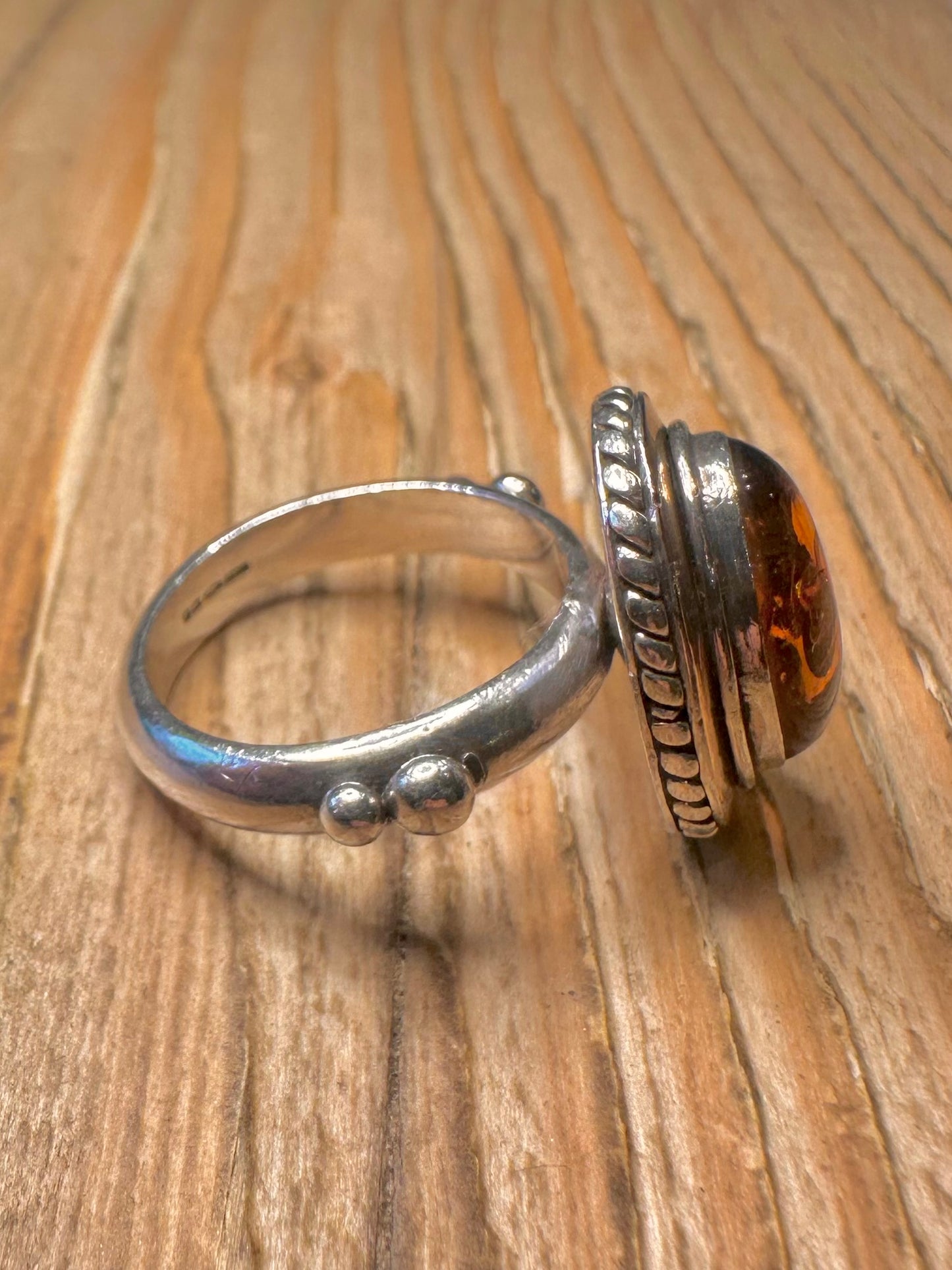Modern 2000 Amber Chunky 925 Sterling Silver Size R Ring
