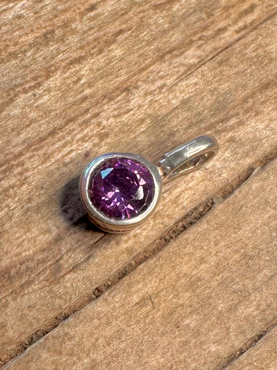 Vintage Amethyst Circle 925 Sterling Silver Pendant
