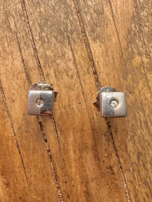 Square White Stone Two Textures 925 Sterling Silver Earrings