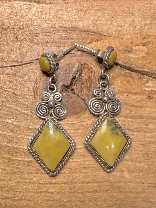 Vintage Green Stone Swirl Dangle 925 Silver Earrings