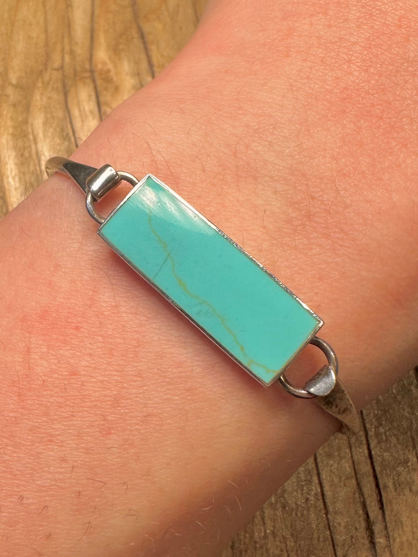 Modernist Rectangle Turquoise Bar 925 Sterling Silver Bangle