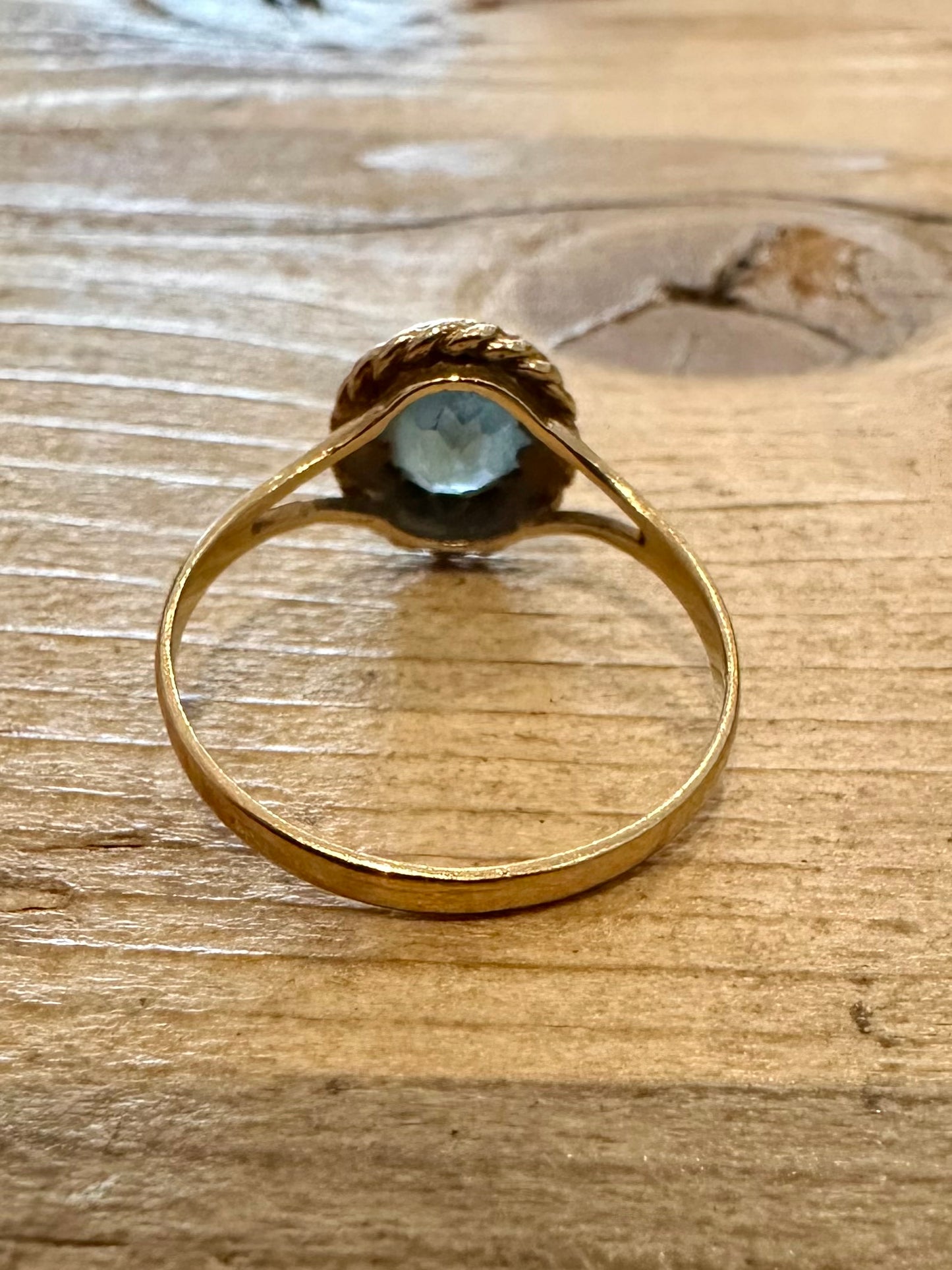 Vintage 1989 Blue Stone 9ct Gold Size P Ring