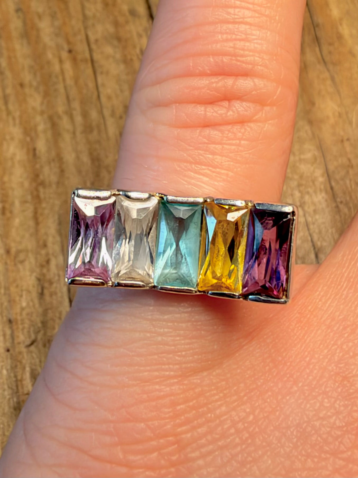Multi Coloured Covered Stones 925 Sterling Silver Size O Ring