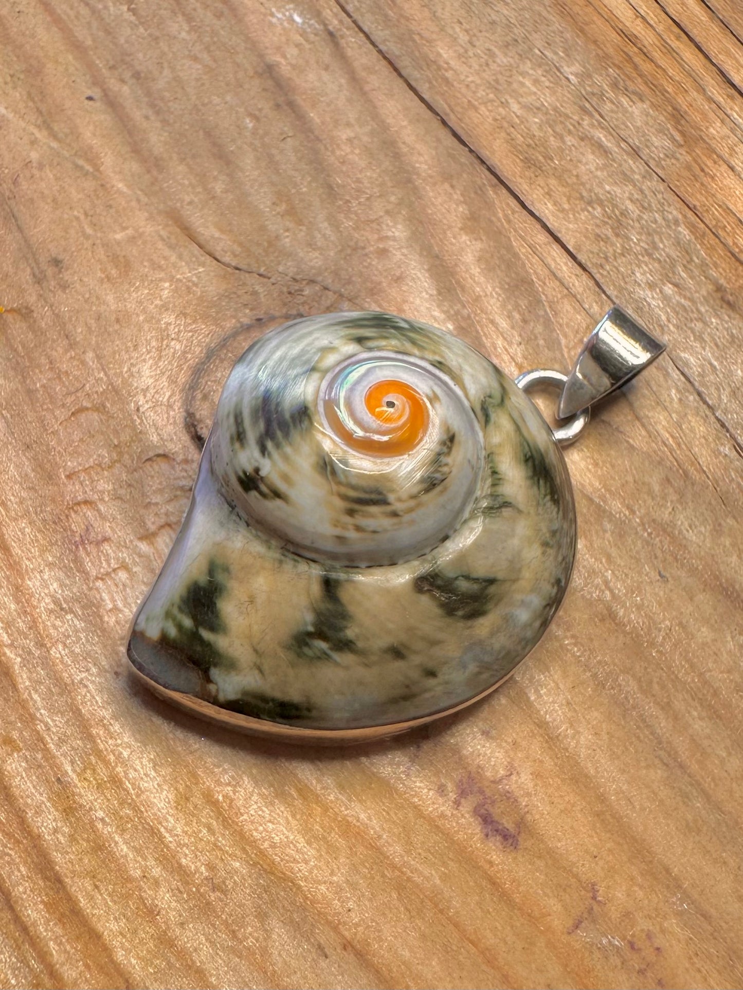 Vintage Turbo-Muschel-Auge Shiva 925er Sterlingsilber-Anhänger