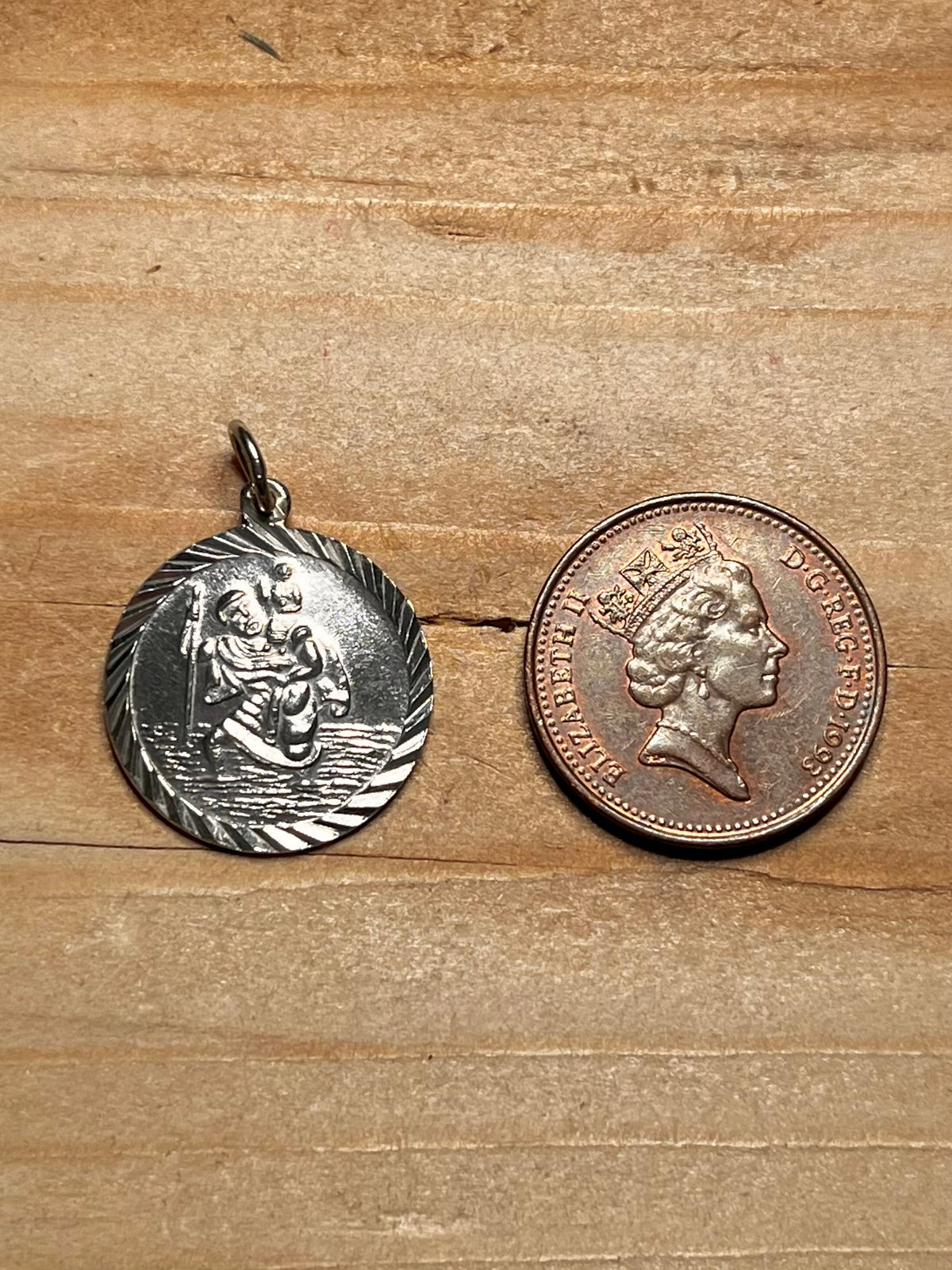 Circular St Christopher 925 Sterling Silver Pendant