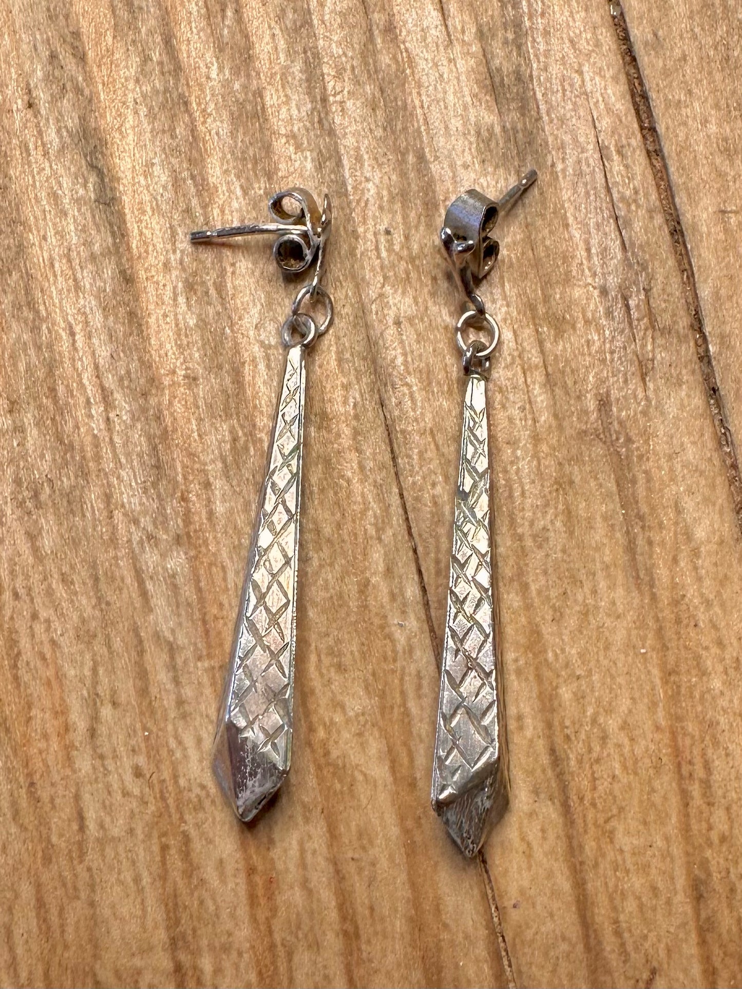 Vintage Textured Pillar Dangle 925 Sterling Silver Earrings