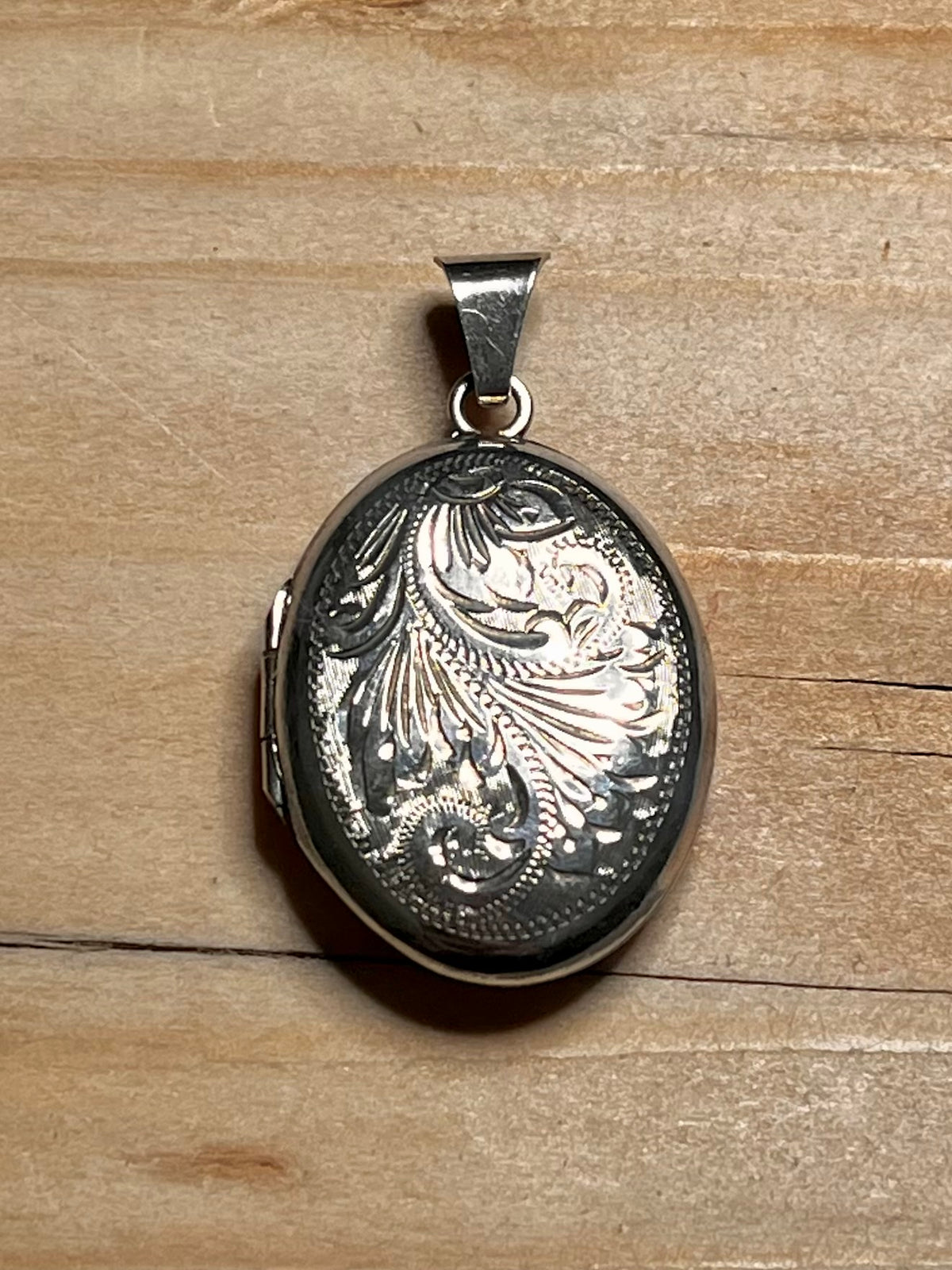 Abstract Engraved 1976 Birmingham Locket 925 Sterling Silver Pendant