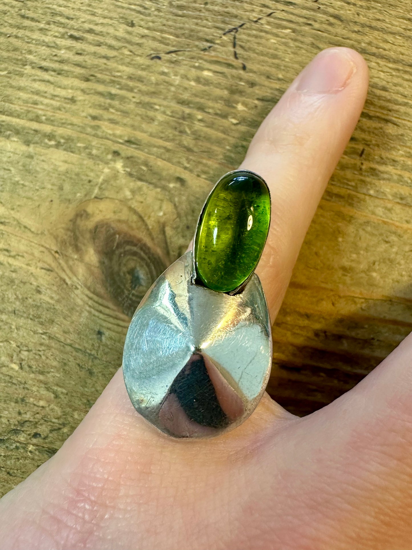 Abstract Green Stone 925 Silver Size O Ring