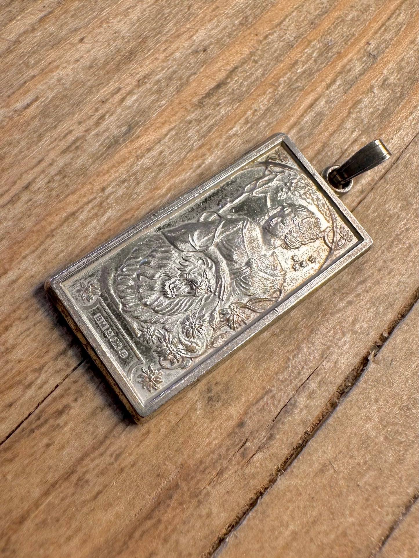 Vintage 1979 Art Nouveau Women and Lion Zodiac Leo 925 Sterling Silver Pendant
