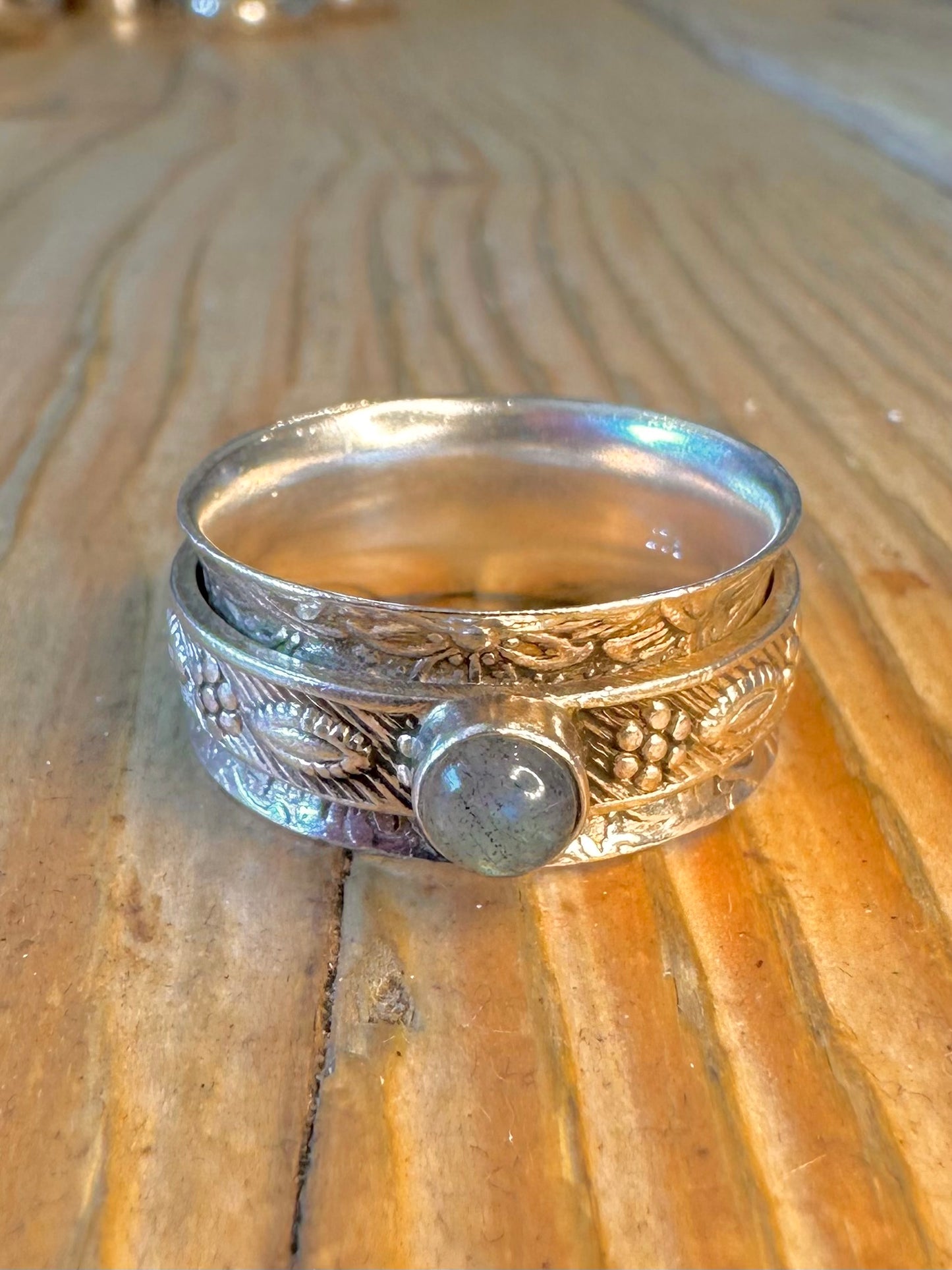 Engraved Floral Labradorite Spinner Band 925 Sterling Silver Size W1/2 Ringl