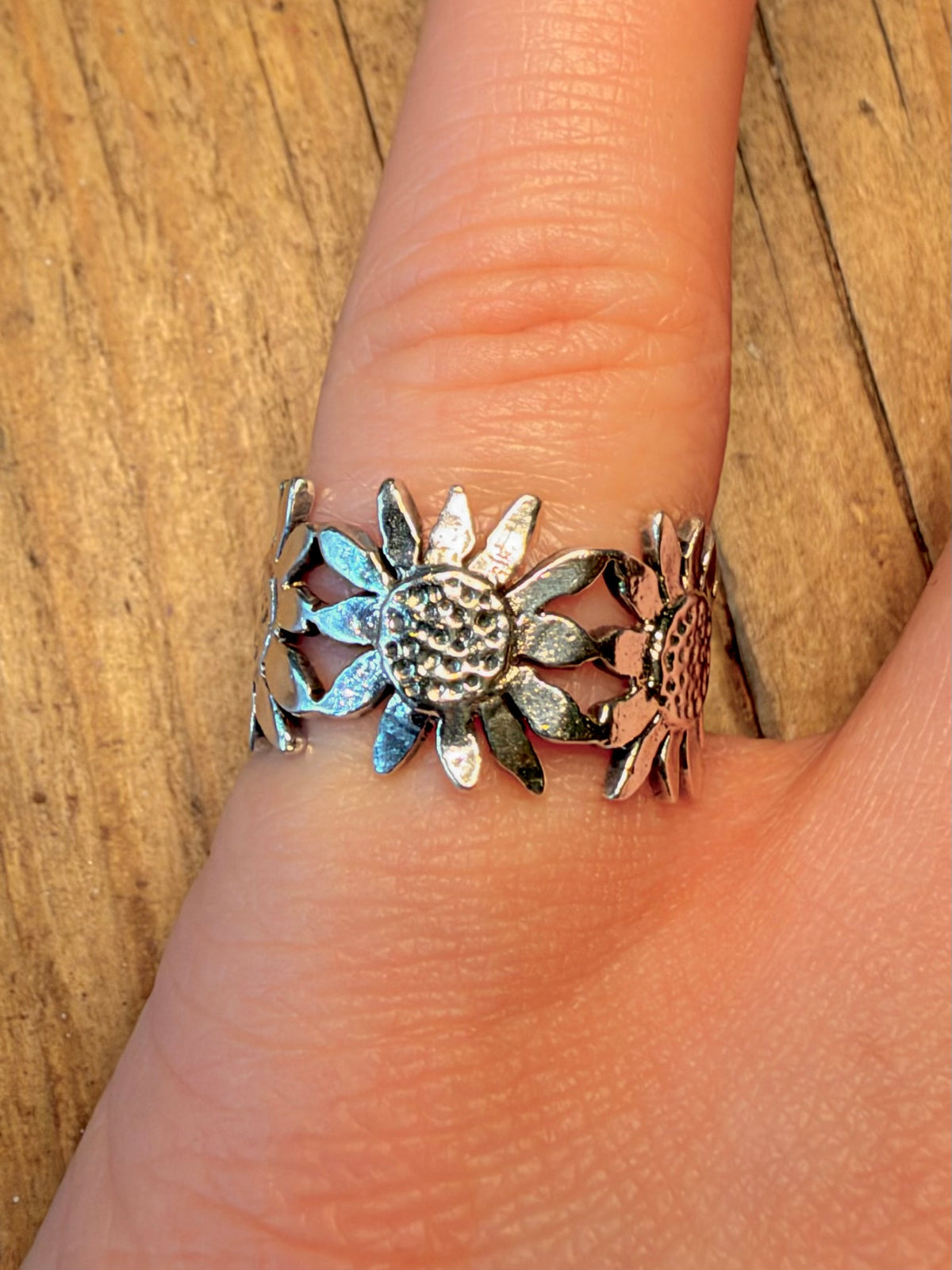 Sunflower Blossom 1974 London 925 Sterling Silver Size N Ring