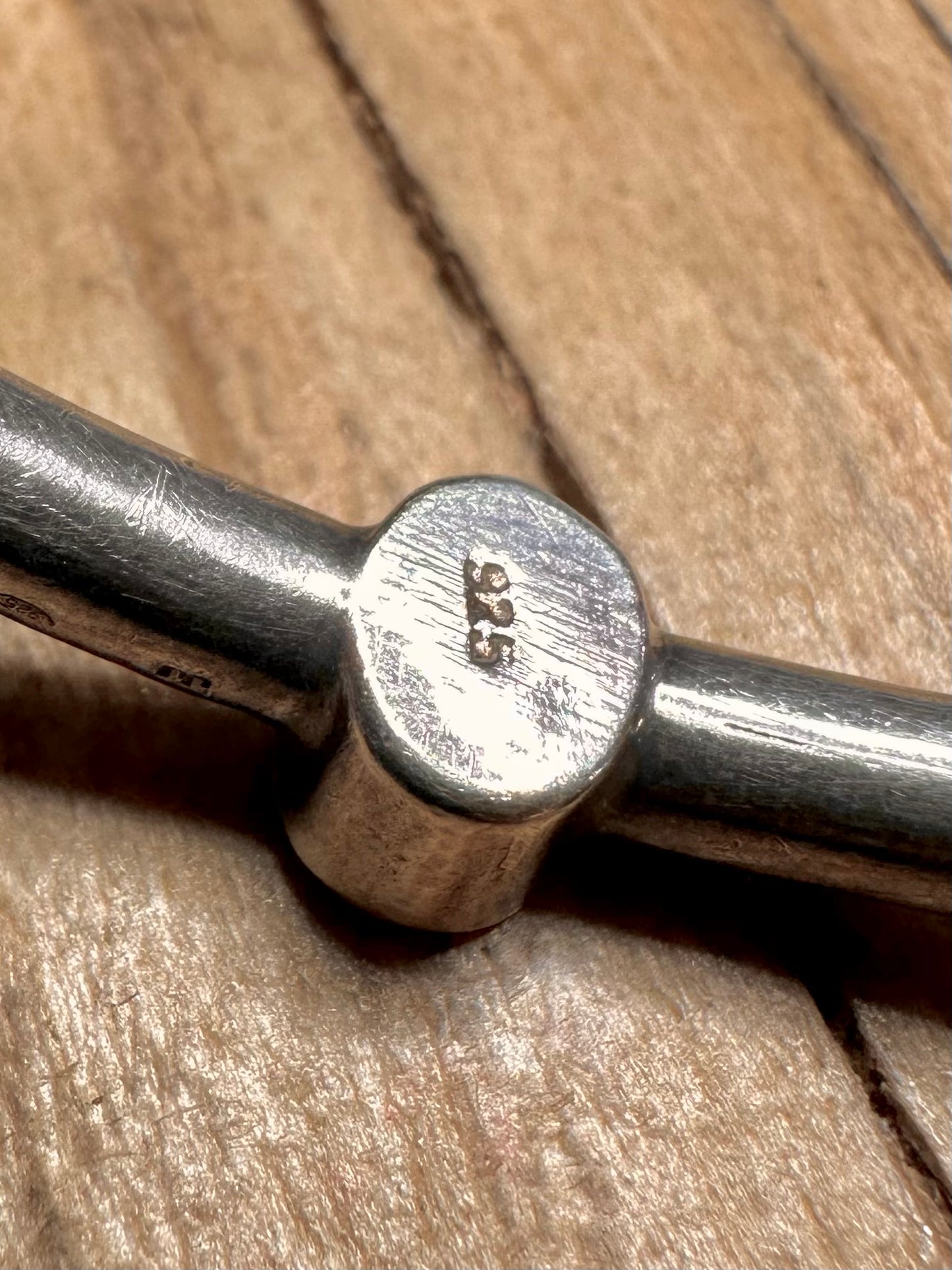 Vintage Carnelian 925 Sterling Silver Bangle