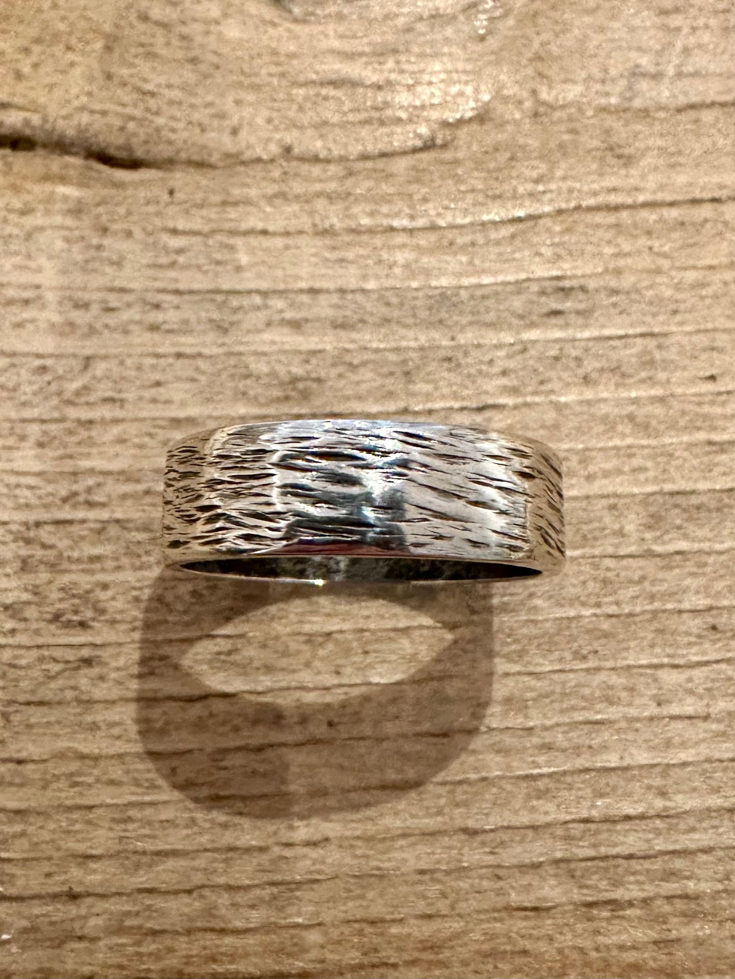 Vintage Bark Effect Band 925 Silver Size P Ring