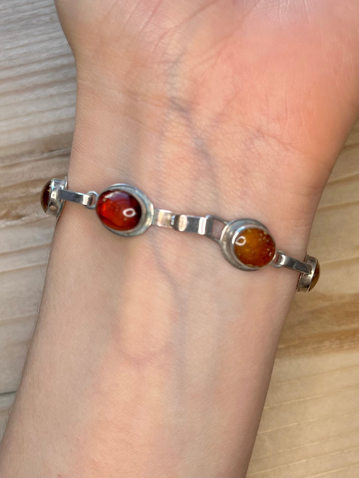 Oval Amber Link 925 Sterling Silver 7.5 Inch Bracelet