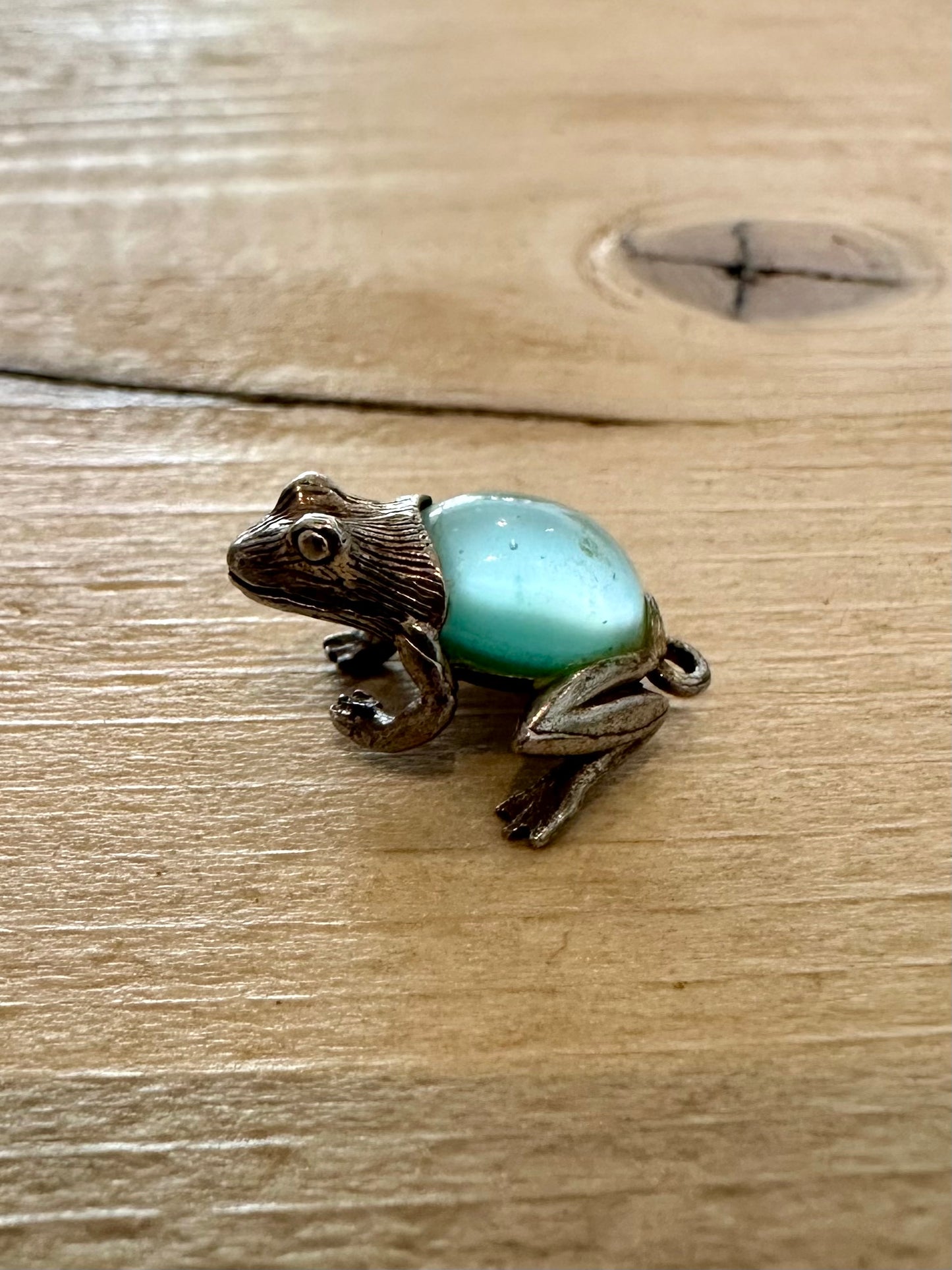 Vintage Nuvo Frog with Blue Stone 925 Silver Charm Pendant